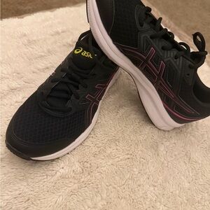 ASICS Women’s Black Running Sneakers with Pink Highlights